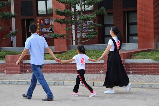 说明: http://dxxy.yangtzeu.edu.cn/__local/E/B0/B9/4CFD8211AF47A2F683730ED539A_AA0ECCB1_846C.png